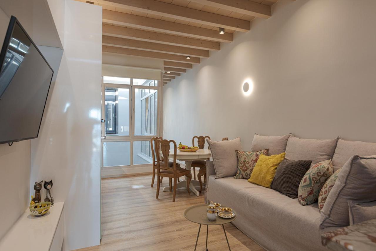 V77 Seafront Suites Retimno Zewnętrze zdjęcie