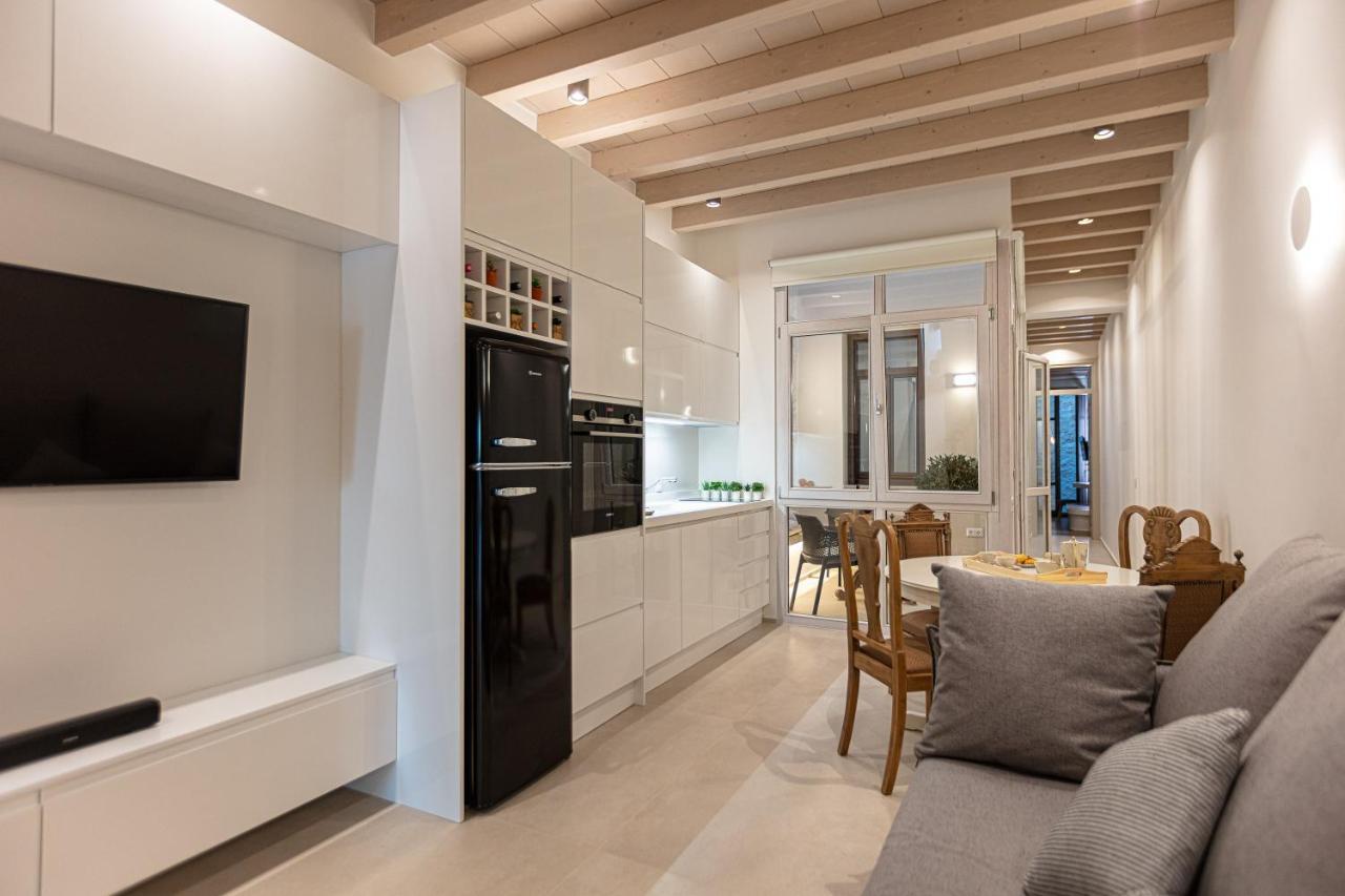 V77 Seafront Suites Retimno Zewnętrze zdjęcie