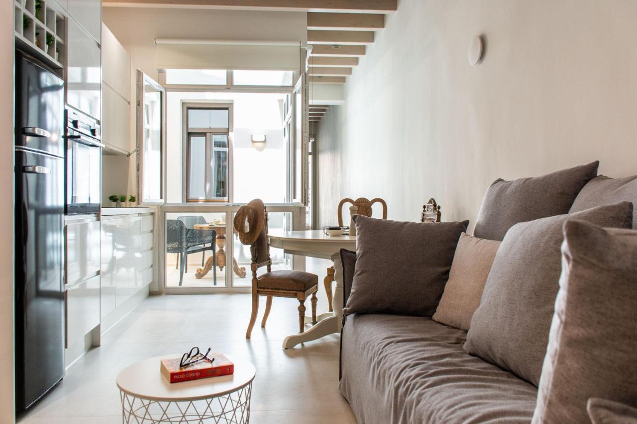V77 Seafront Suites Retimno Zewnętrze zdjęcie